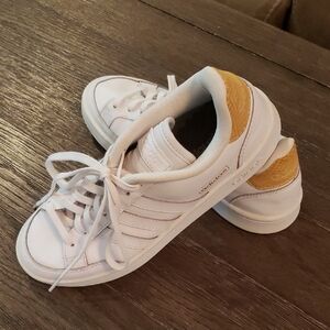Adidas Cream and White Sneakers 7.5 Ladies